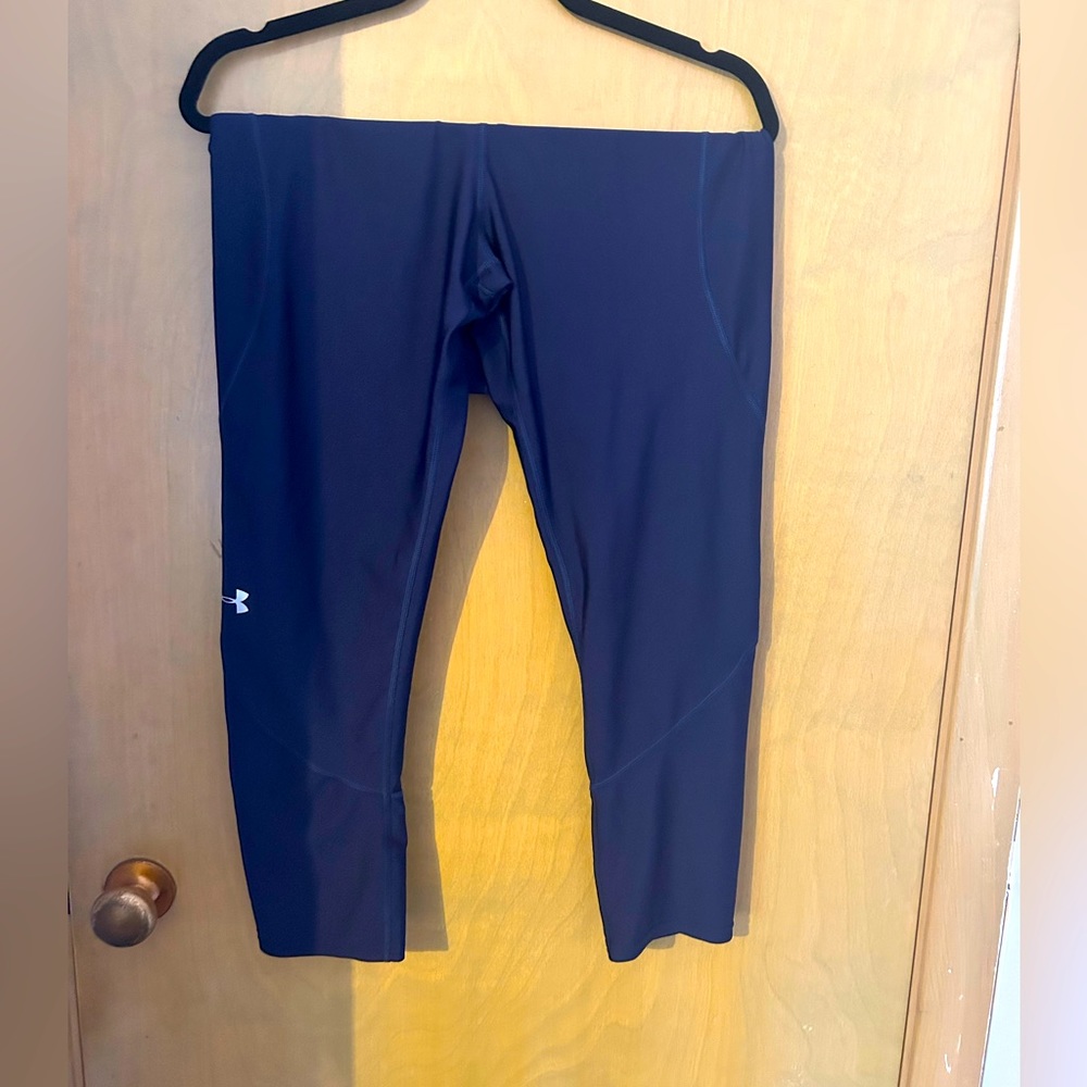 Navy Under Armour Compression Leggings